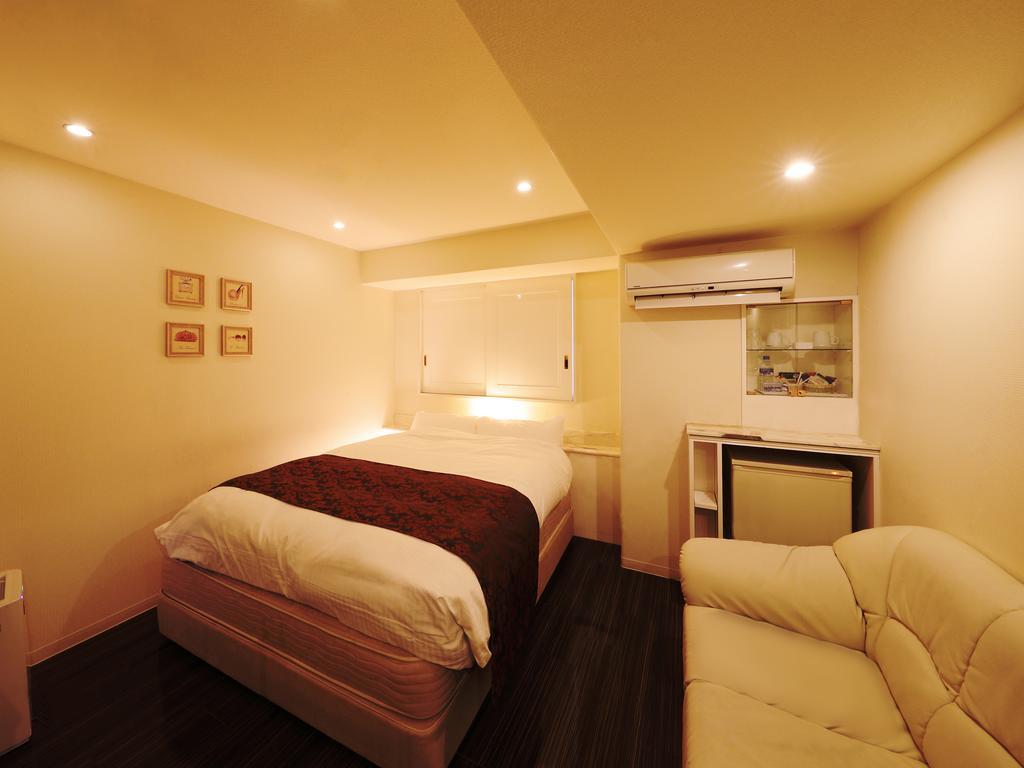 Hotel Fine Aroma Tennoji (Adults Only) Ōsaka Extérieur photo