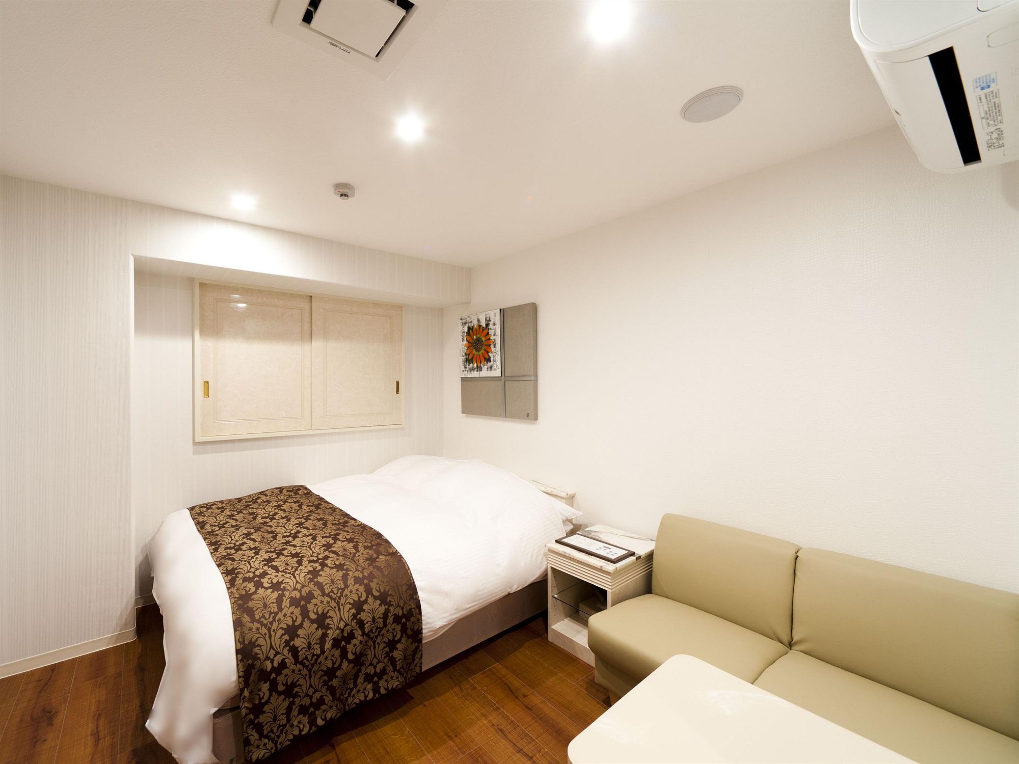 Hotel Fine Aroma Tennoji (Adults Only) Ōsaka Extérieur photo