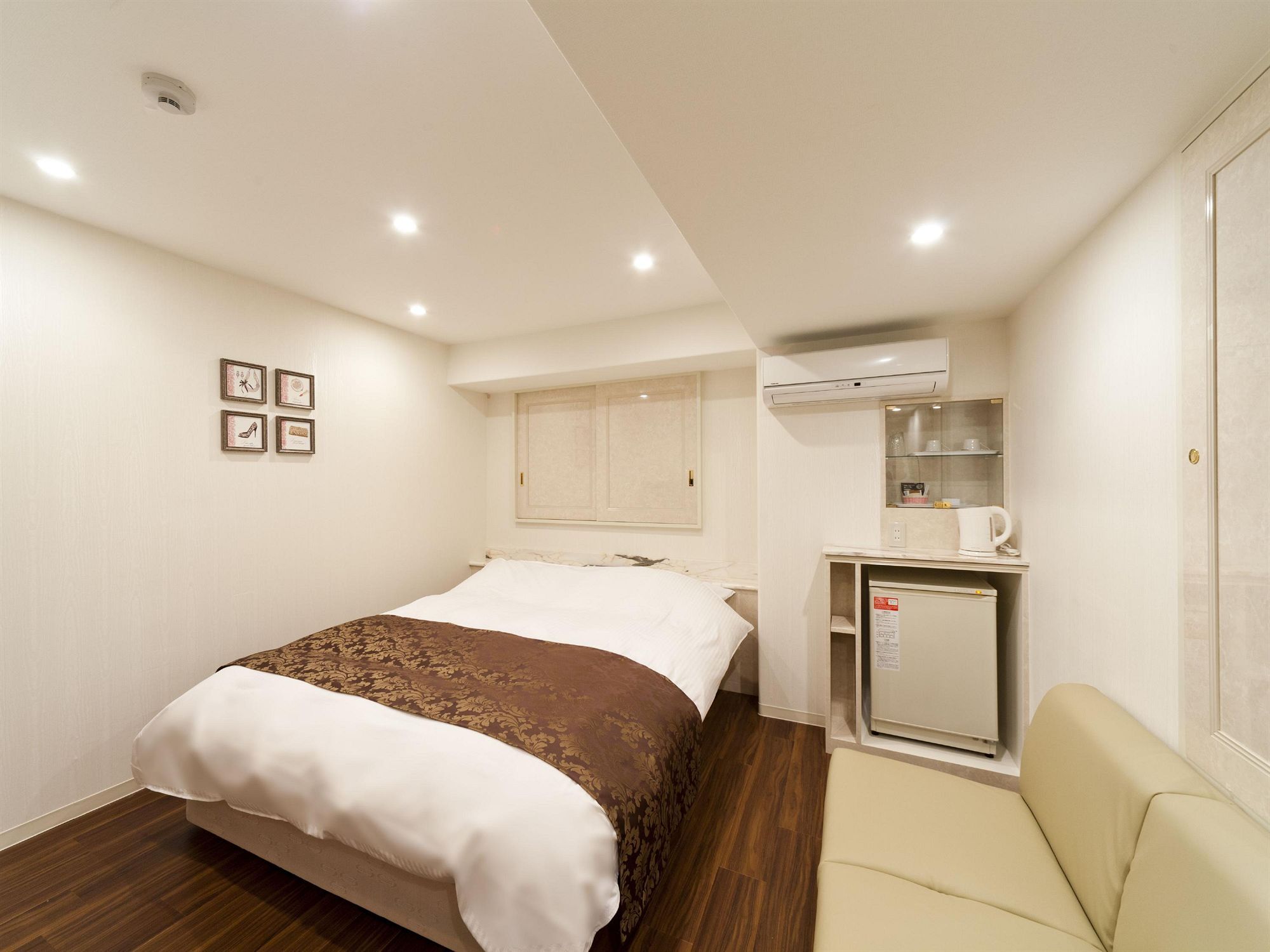 Hotel Fine Aroma Tennoji (Adults Only) Ōsaka Extérieur photo